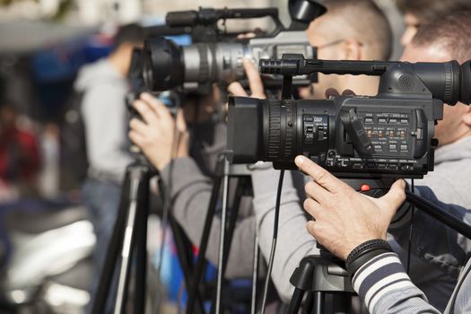 Covering an event with a video camera