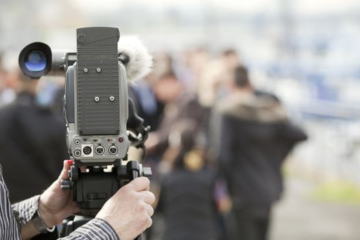 Covering an event with a video camera