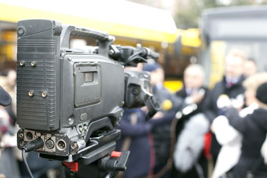 Covering an event with a video camera