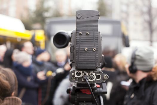 Covering an event with a video camera