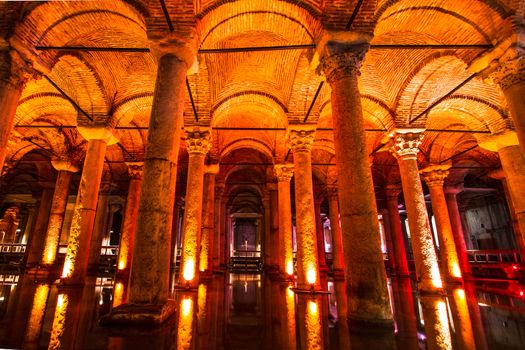 The Basilica Cistern (Turkish: Yerebatan Saray�� - "Sunken Palace", or Yerebatan Sarn��c�� - "Sunken Cistern"), is the largest of several hundred ancient cisterns that lie beneath the city of Istanbul (formerly Constantinople), Turkey.
