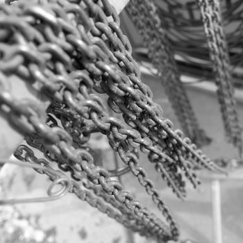 Black & White chains with selective focus