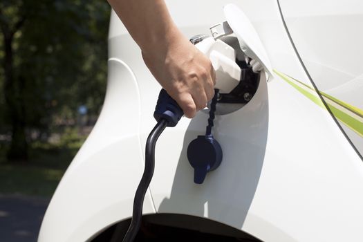 Charging battery of an electric car