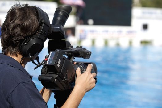Video camera for news TV broadcasting