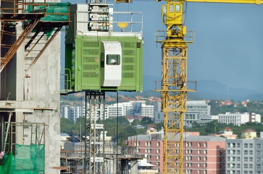 Elevator for construction