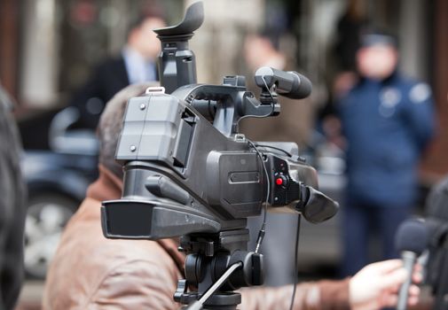 Covering an event with a video camera