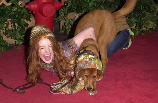 Alicia Witt at the Paws For Style 2nd Annual Pet and Fashion Show, in Beverly Hills, 10-15-00