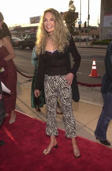 Dyan Cannon at the premiere of the 20th Century Fox movie "BIG MOMMA'S HOUSE" in Hollywood, 05-31-00