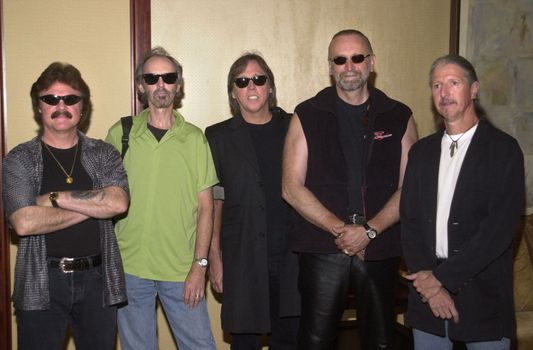 The Doobie Brothers at the 2001 Radio and Records Convention, Century Pl;aza Hotel, Century City, 06-14-01