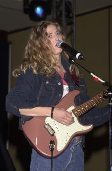 Sophie B. Hawkins at the 2001 Radio and Records Convention, Century Pl;aza Hotel, Century City, 06-14-01
