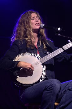 Sophie B. Hawkins at the 2001 Radio and Records Convention, Century Pl;aza Hotel, Century City, 06-14-01