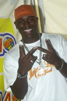 Tyrese at the KIIS FM annual Wango Tango concert, Dodger Stadium, 06-01-01