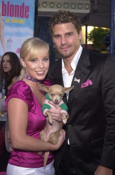 Jaime Bergman and David Boreanaz at the premiere of MGM's "Legally Blonde" at Mann's Village Theater, Westwood, 06-26-01