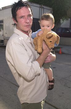 SCOTT WEILAND and SON NOAH at the celebrity recording of "We Are Family" to benefit the victims of New York's 9-11 tragedy, 09-23-01