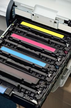 Color laser printer toners cartridges 