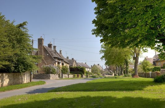 The Cotswold village of Kingham, Oxfordshire, England.