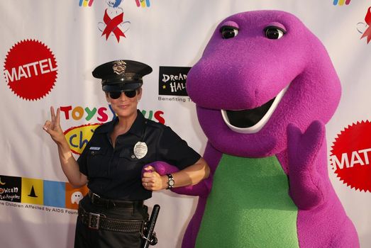 Jamie Lee Curtis at the 10th Annual Dream Halloween benefitting the Children Affected by AIDS Foundation, Barker Hanger, Santa Monica, CA 10-25-03