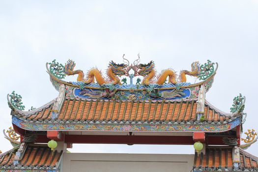 Chinese dragon at Chinese temple roof