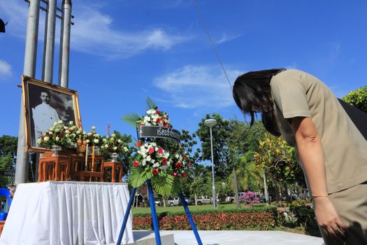 SURAT THANI, THAILAND - AUGUST 7 : Prison Warden of Chaiya District Prison lay wreath to the picture of Rapee Pattanasak on Rapee Day Prince Rapee Pattanasak, the father of Thailand's modern legal system on August 7, 2013 in Surat Thani, Thailand.
