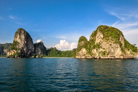 Perfect tropical bay on Koh Phi Phi Island, Thailand, Asia.