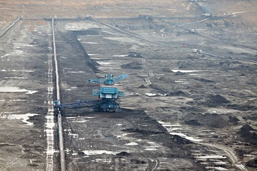 Open pit mining of coal