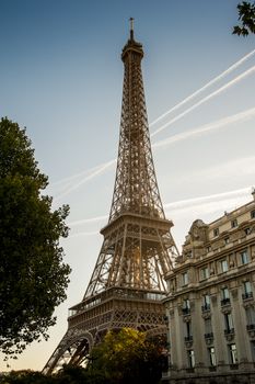 Image of Tour Eiffel in Paris in the sun