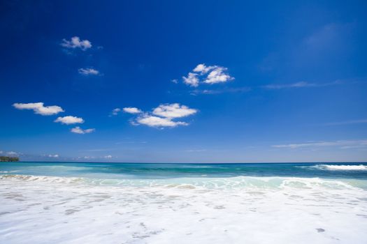 Beautiful landscape picture of a white sand tropical beach