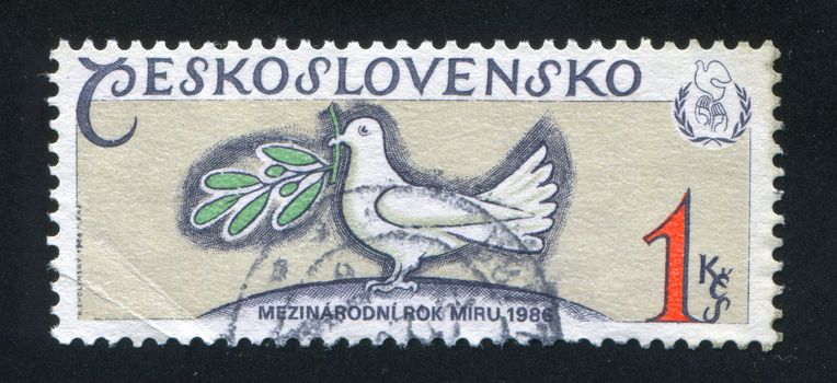 CZECHOSLOVAKIA - CIRCA 1986: stamp printed by Czechoslovakia, shows Dove and laurel branch, circa 1986
