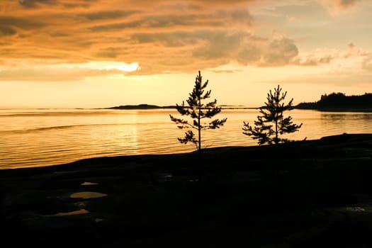 Beautiful bright colorful sunset over White sea