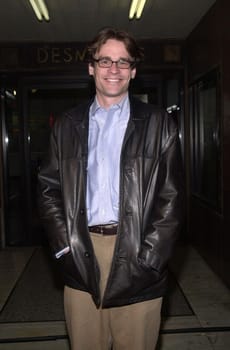 Robert Sean Leonard at the People And Places With No Names benefit and auction, Ace Gallery Los Angeles, 03-19-02