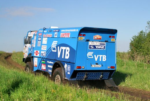 TATARSTAN, RUSSIA - JUNE 15: Vladimir Chagin's KAMAZ-4326 (No. 401) competes at the rally Transorientale 2008 on June 15, 2008 near town of Naberezhnye Chelny, Tatarstan, Russia.