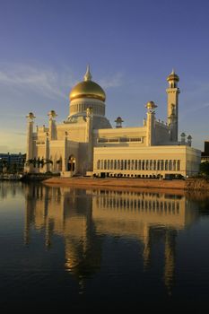 Sultan Omar Ali Saifudding Mosque, Bandar Seri Begawan, Brunei, Southeast Asia