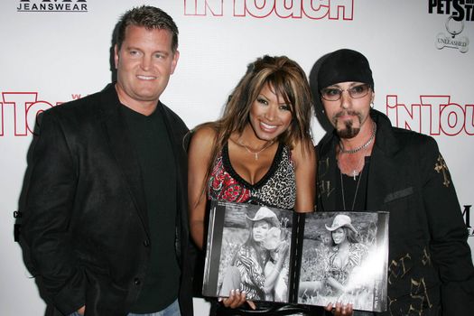 John Edward Yarbrough with Traci Bingham and Christopher Amerouso at the In Touch Presents Pets And Their Stars Party, Cabana Club, Hollywood, CA 09-21-05