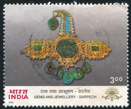 INDIA - CIRCA 2000: stamp printed by India, shows jewellery, circa 2000