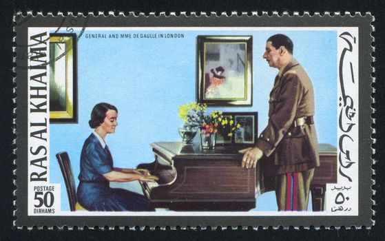 RAS AL KHAIMA - CIRCA 1972: stamp printed by Ras al Khaima, shows General and Madame de Gaulle in London, circa 1972