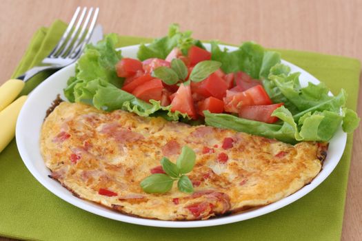 omelet with ham and pepper