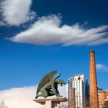 Valencia Pont del Regne reino bridge guardian gargoyles los guardianes del puente