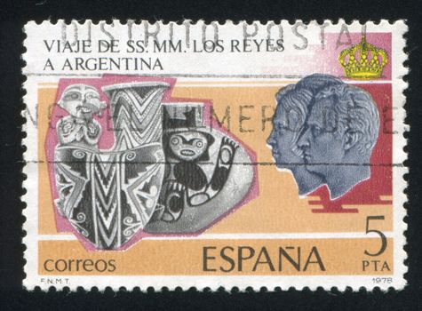 SPAIN - CIRCA 1978: stamp printed by Spain, shows Calchaqui jars from Tucuman and Angalgala, circa 1978