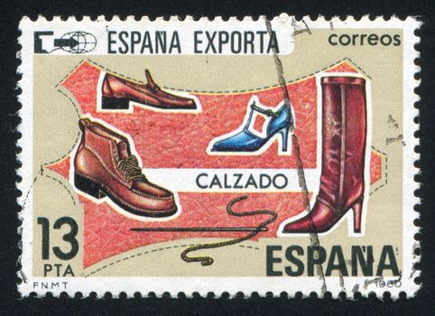 SPAIN - CIRCA 1980: stamp printed by Spain, shows Exports, Shoes, circa 1980