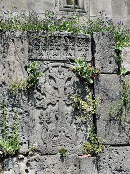About 40,000 khachkars (Armenian cross-stones) survive today and most are free standing, though those recording donations are usually built into monastery walls