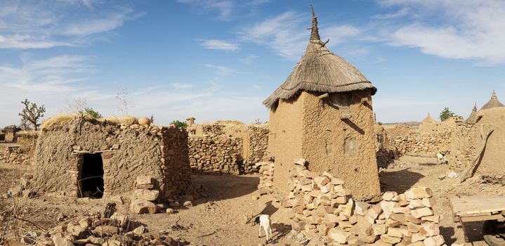 The Bandiagara site is an outstanding landscape of cliffs and sandy plateaux with some beautiful Dogon architecture, Mali.