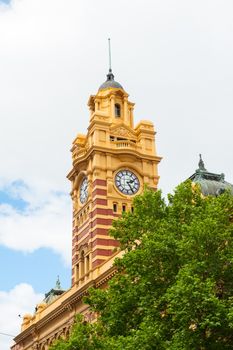 Flinders Street Station is a famous building from 1909 in Melbourne, Australia
