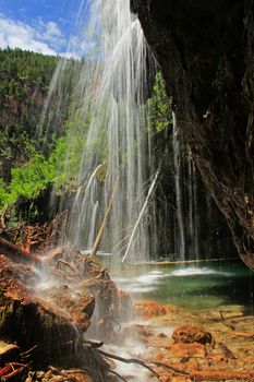 Hanging lake waterfall, Glenwood Canyon, Colorado, USA