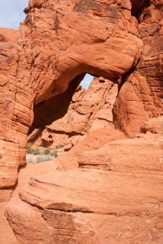 Rock arch on desert trail in Valley of Fire State Park, Nevada
