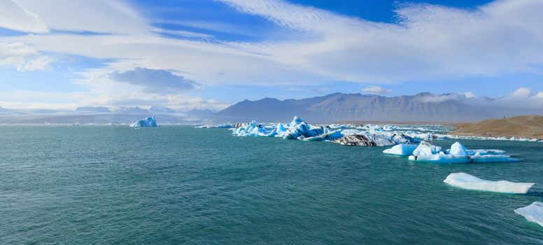 Jokulsarlon Glacier lagoon in Vatnajokull National Park, Iceland.