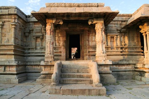 Hampi ruins building india