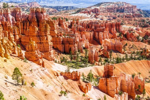 spectacular Hoodoo rock spires of Bryce Canyon, Utah, USA