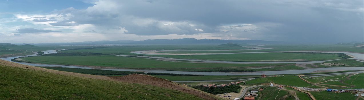  The first bend of the Yellow River ,Sichuan,China