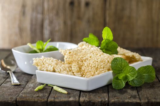 crispy rice with minced shrimp and pork dip