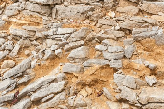 cross-section of portand stone used since roman times in famous architecture
